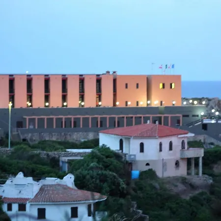 Hotel Zeeva And 3*